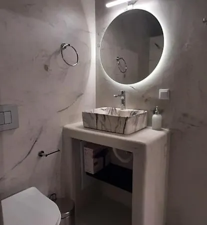 Appartement Moustakas Adamantas (Milos)