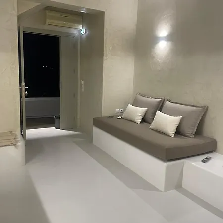 Moustakas Appartement *