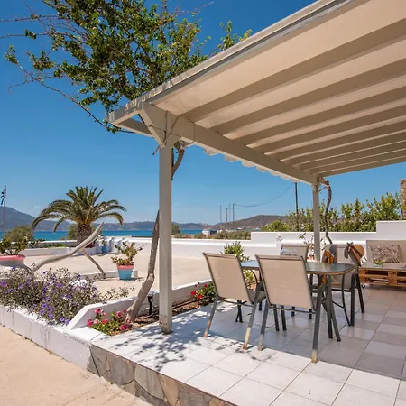 Apartment Moustakas Adamantas (Milos)