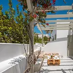 Moustakas Adamantas (Milos)