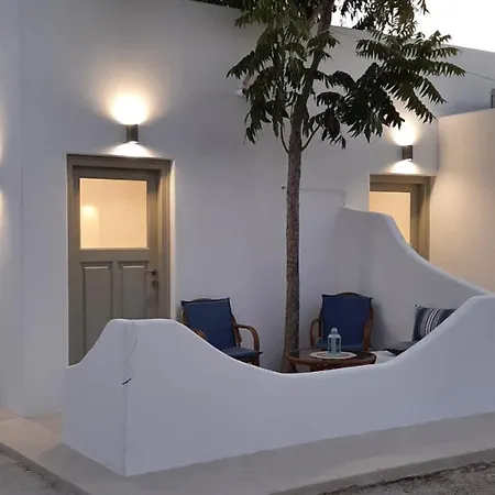 Moustakas Adamantas (Milos)