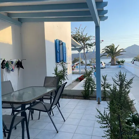 Moustakas Appartamento Adamantas (Milos)