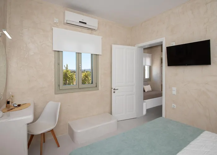 Moustakas Apartman Adámasz